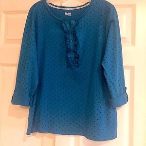 Woman's XXL Ruffled Bodice Blue Top With Black Polka Dots Cuffed Button Sleeves